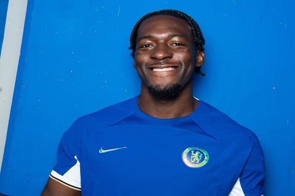 切尔西重磅引援！迪萨西加盟4500万，将为蓝军效力至2029年