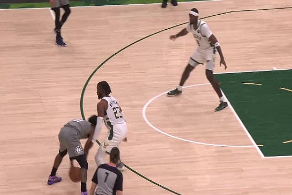 篮球投三分被犯规几个罚球？