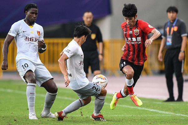 金元转会在中超联赛中指的是什么？