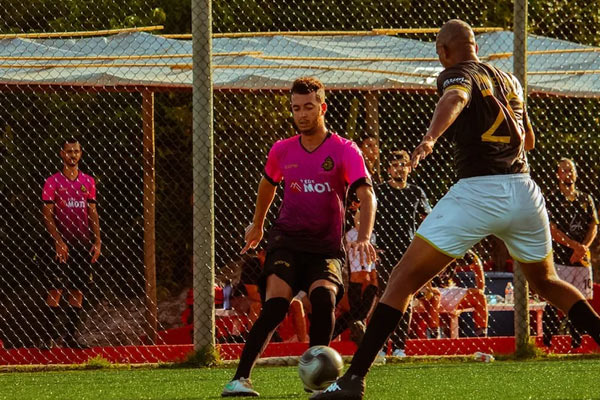 中锋身价风云：哈兰德与姆巴佩1.8亿欧并列领跑转会市场