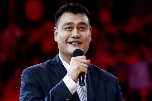 姚明在cba打了几年？