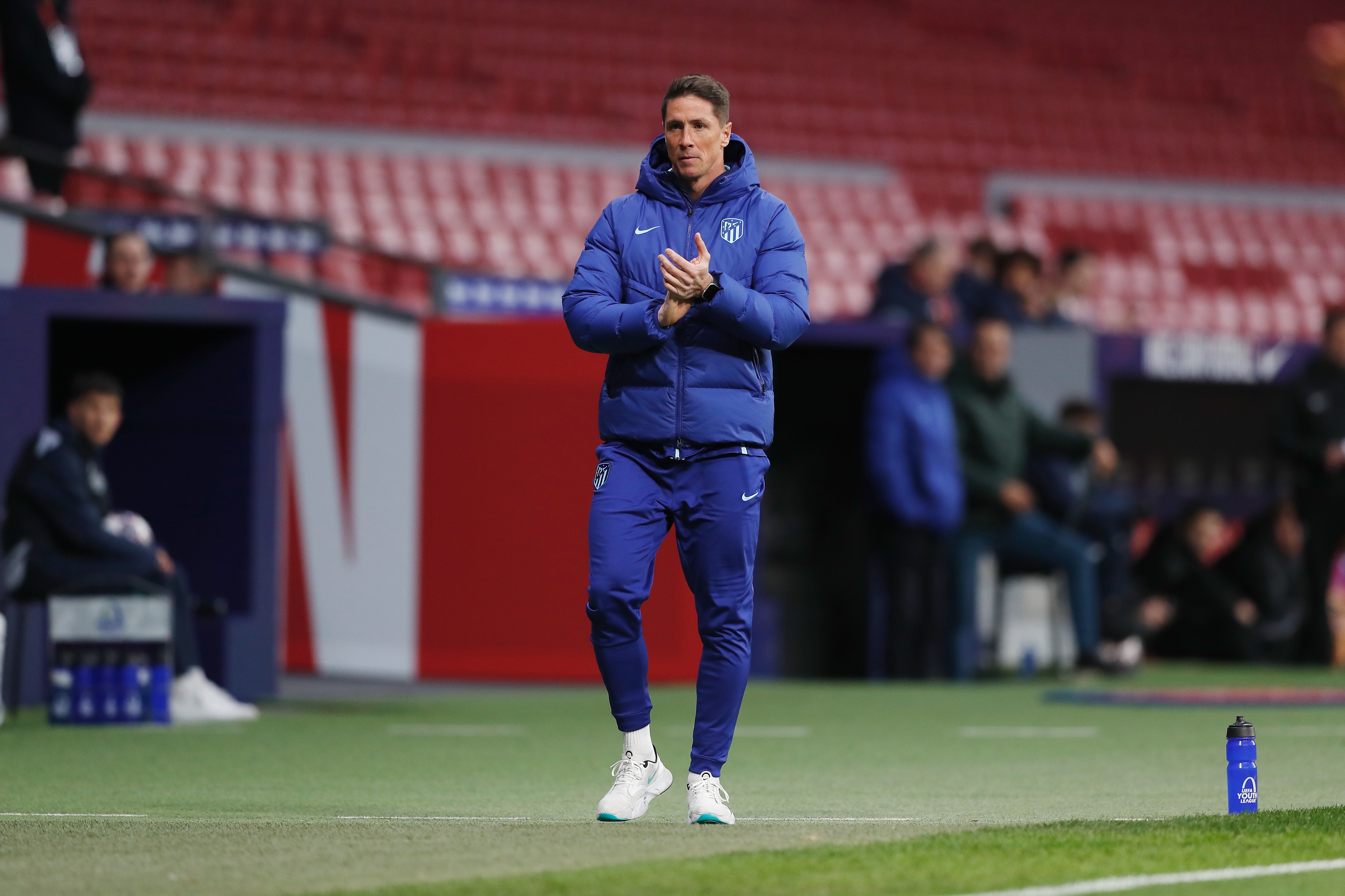 马卡：西班牙足协邀请托雷斯执教U21队 托雷斯婉拒&要留在马竞B队